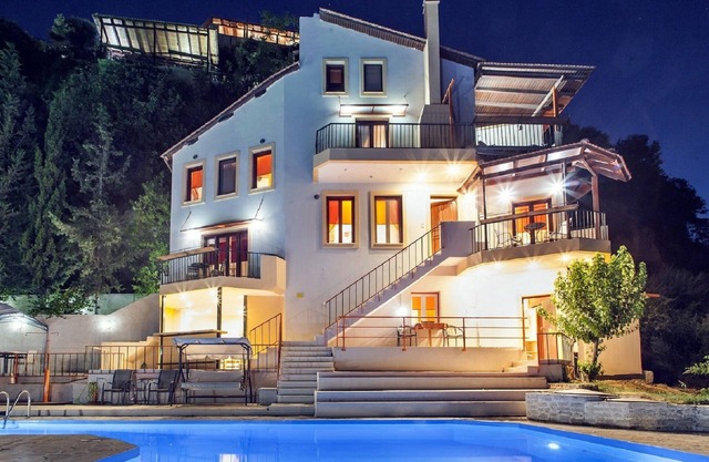 VILLA KLEOPATRA CON PISCINA PRIVADA CERCA DE LA PLAYA LEJOS DE LA CIUDAD NO