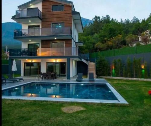 VILLA KoSAR