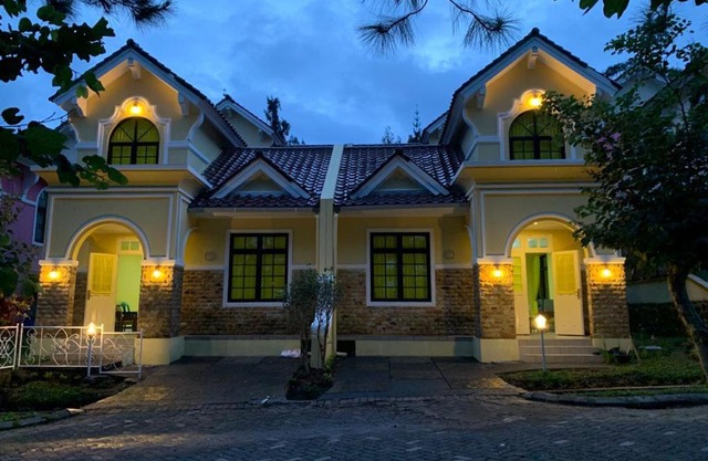 Villa Kota Bunga 2 kamar full wifi harga budget