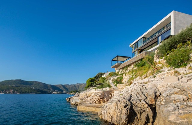 Villa Kovica Waterfront - Villa de 7 dormitorios con anexo - Impresionantes vistas al mar - Sauna