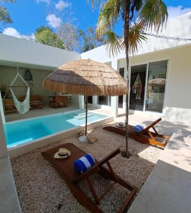 Villa Kuxtah, Beautiful bungalow with Private Pool
