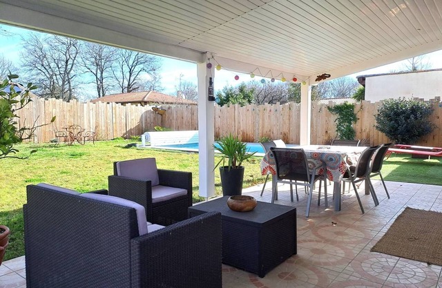 Villa "La Cigale " avec sa piscine pour 6 personnes