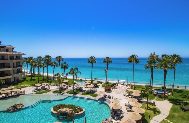 Villa La Estancia Beach Resort & Spa