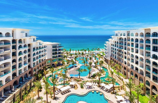 Villa la Valencia 2BR Amazing ocean views and longest lazy river!!