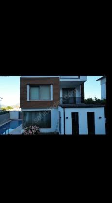 Villa Lamia