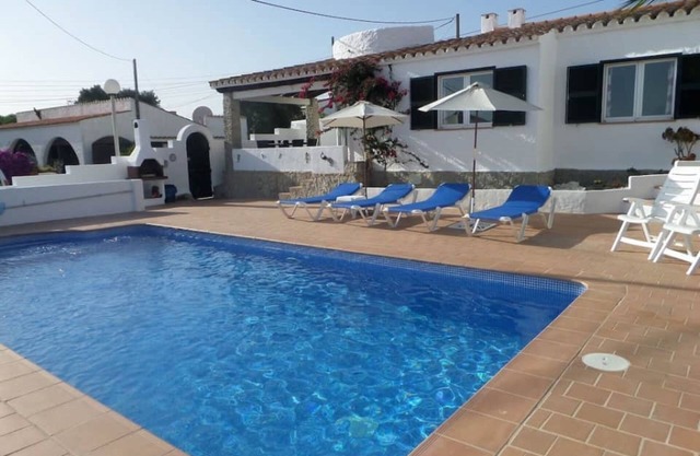 Villa 'Las Amapolas' con piscina privada, Wi-Fi y aire acondicionado