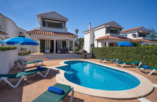 Villa LAS MARINAS - 3, con piscina privada y a 5 minutos de la playa