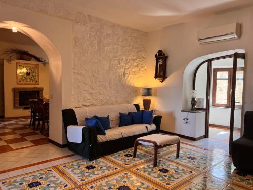 Villa Laurus Malìa