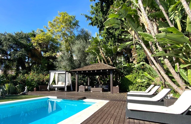 VILLA LEÓN | Luxurious 4-5 bed villa in El Rosario,MARBELLA