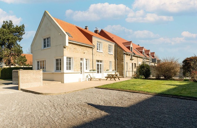 Villa les Aubépines en Wimille con jardín
