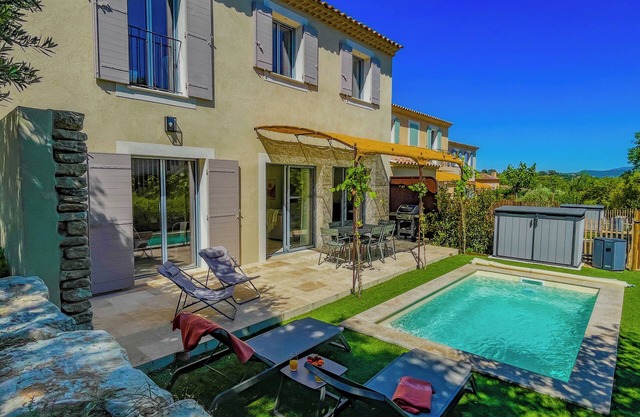 Villa Lisette, a 3-star villa in the heart of Goult and Provence
