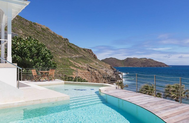 Villa Lo Scoglio (4 bedrooms)