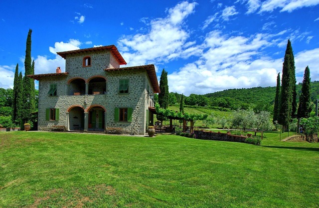 Villa en Subbiano con 5 habitaciones, capacidad 10