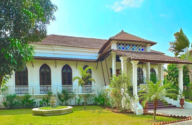 VILLA LOU GOA Heritage Portuguese House built 1903 with Private Pool