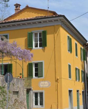 Villa Lucchesi