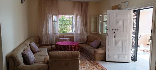 Villa lumineuse, double jardin