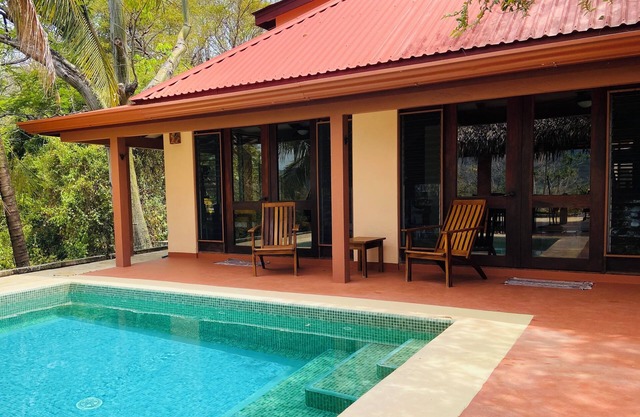 Villa Luna Del Sol | Stunning Jungle view & private pool | 5 min to Samara beach