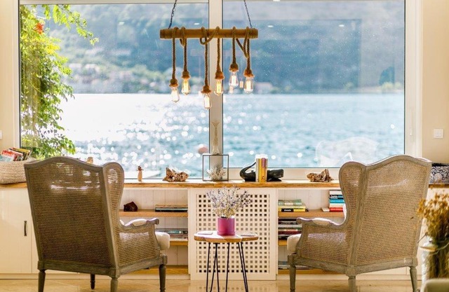 Villa Luna- luxury villa on the beach