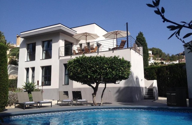 Villa Lynn