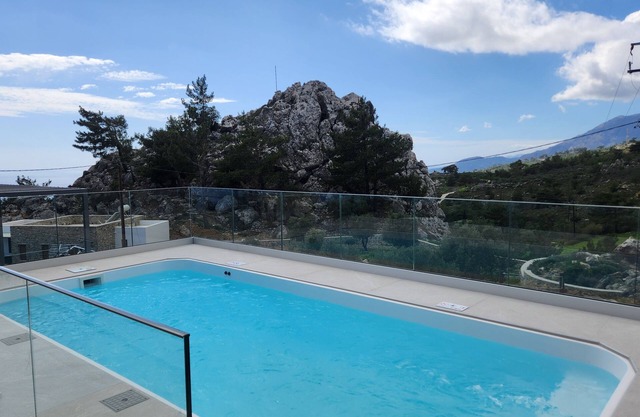 VILLA - M. Piscina privada jacuzzi y patio.