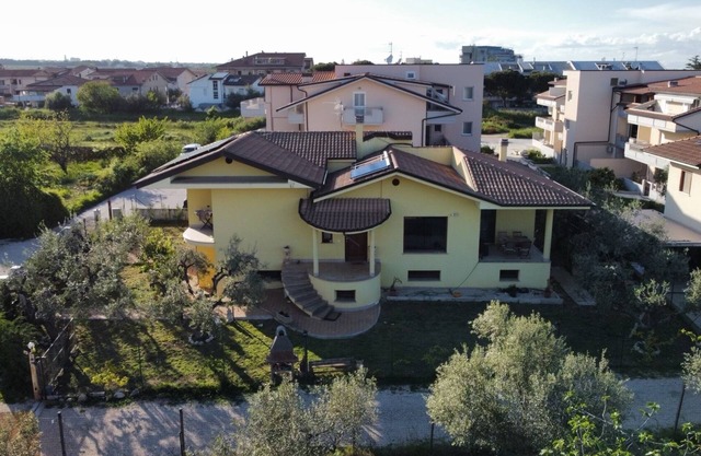 Villa MA-YA