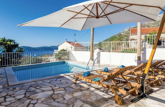 Villa Maestral I 3 bedrooms with pool