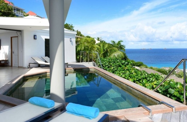 Villa Magic Bird | Ocean View - Located in Stunning Flamands with Private Pool