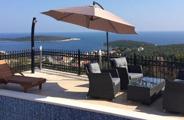 Villa magic