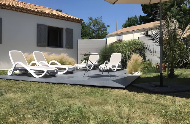 Villa 'Maison Les Sablons - 76' con terraza privada, jardín privado y Wi-Fi