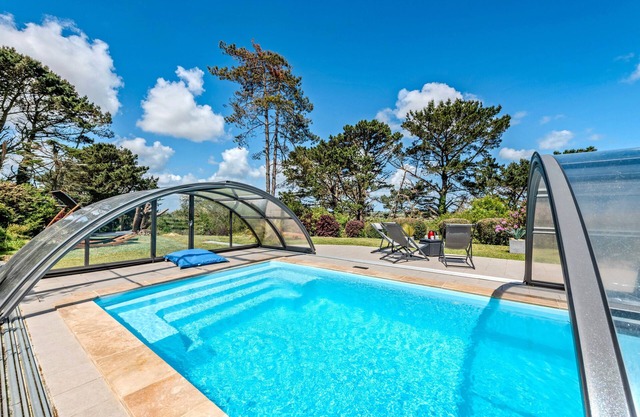 Villa 'Maison Vue Mer Avec Piscine' con vistas al mar, piscina privada y Wi-Fi