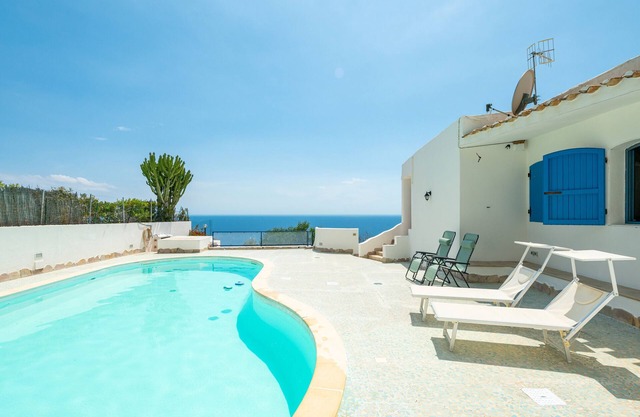 Villa 'Mare E Monti' con vistas al mar, Wi-Fi y aire acondicionado