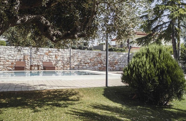 Villa Maria, 2 Private Suites, Private Pool & BBQ