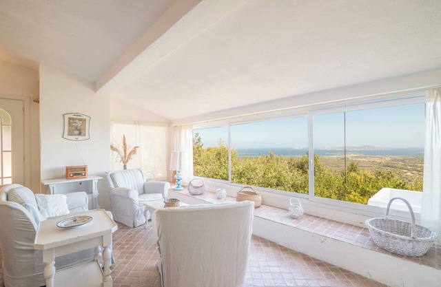 Villa 'Marinela' with Sea View, Private Terrace and Wi-Fi
