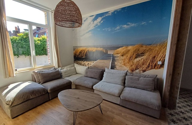 Villa Maris Stella 250m from Petit Fort Philippe beach