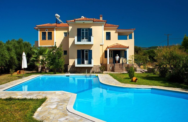 Isla Villa Marita Lesbos