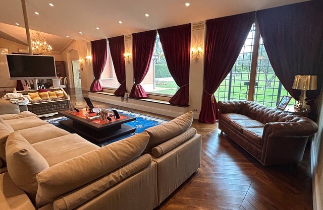 Villa 'Marta' con piscina privada, Wi-Fi y aire acondicionado