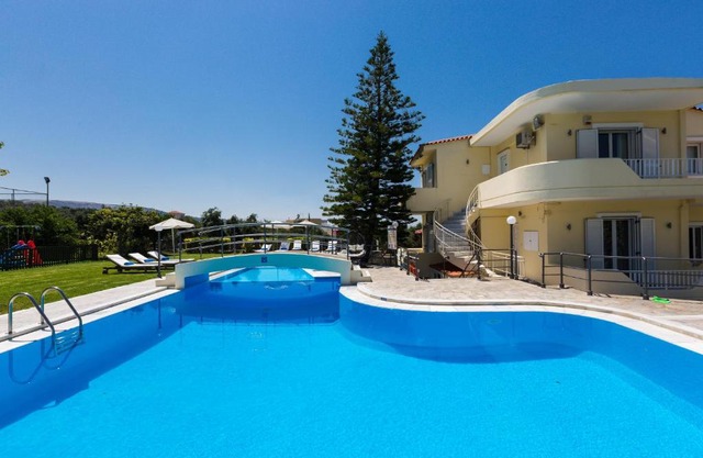 Villa Mary