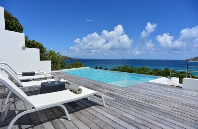 Villa Matajagui by Fantasia Villas