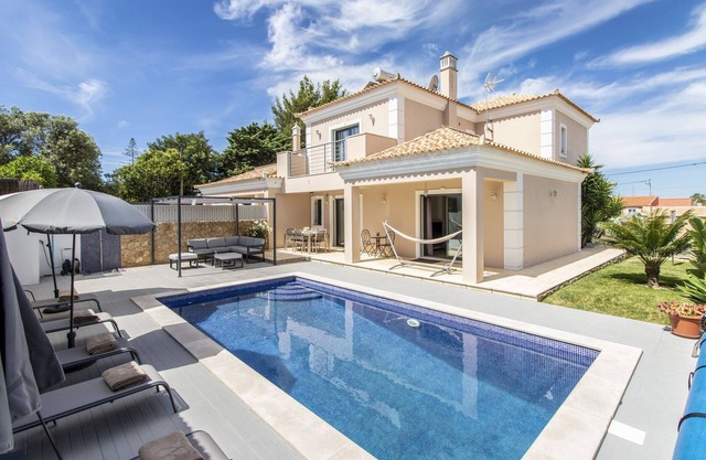 Villa Maya | 3 Dormitorios | Moderna | Almancil