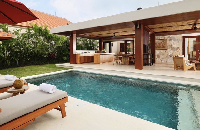 Villa Maya Pasut by Nakula