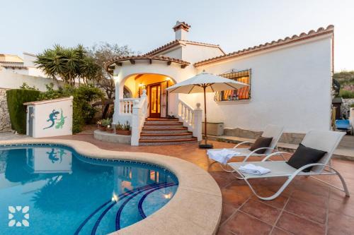 Villa Mimosa by Abahana Villas