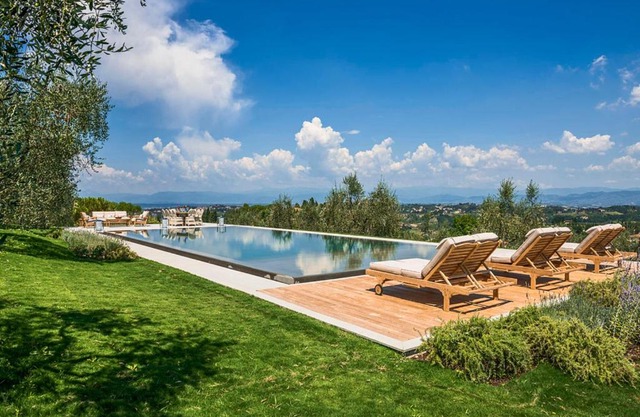 Villa Miniato by Mmega