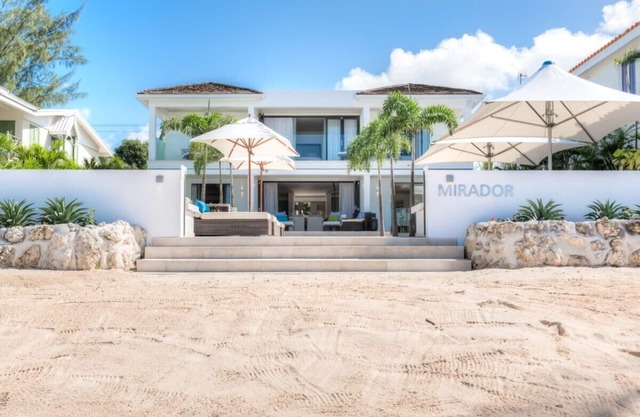 Villa Mirador by Fantasia Villas Including a VIP CHEF