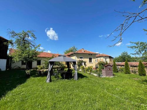 Villa Mirela