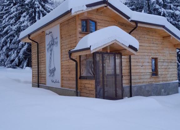 Villa Mischa