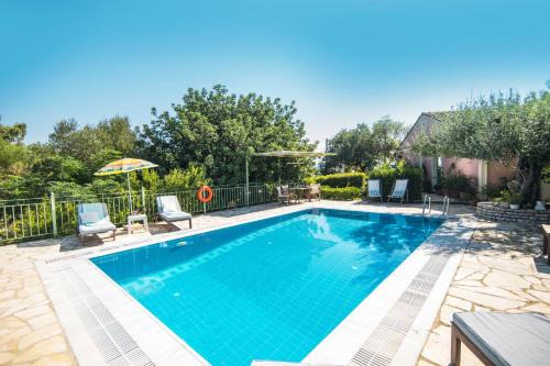 Villa Mistral Cottage by Villa Plus