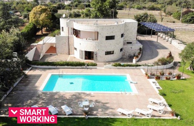 Villa Montedoro con piscina by Wonderful Italy