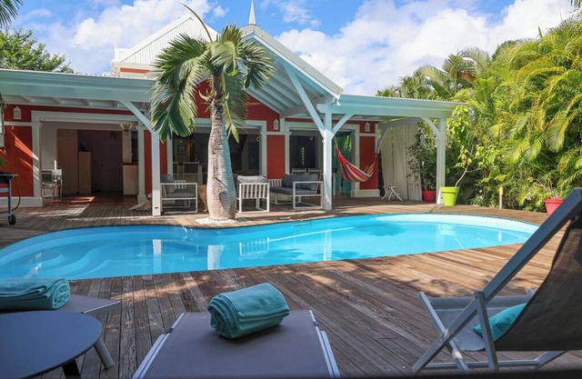 VILLA MORGANITE all comforts, a stone's throw from the sea