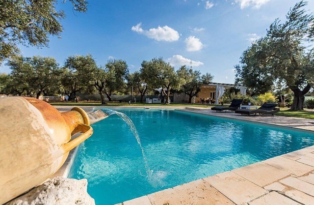 Villa Natan: A characteristic and welcoming one-story independent house surrounded by the greenery, with Free WI-FI.