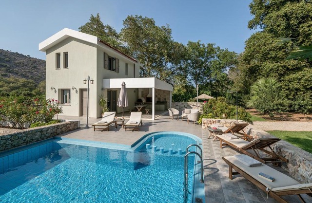 Villa Nature, Heated Pool